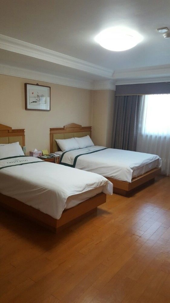 Gwangju Empire Hotel Кванджу Экстерьер фото