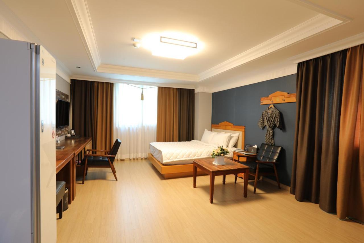 Gwangju Empire Hotel Кванджу Экстерьер фото